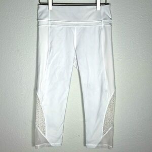 Lululemon Twist & Train Crop Leggings Size 8